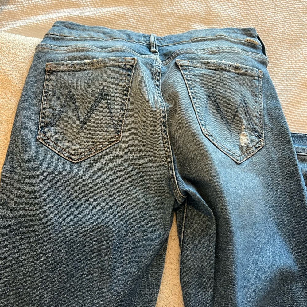 MOTHER denim looked ankle fray